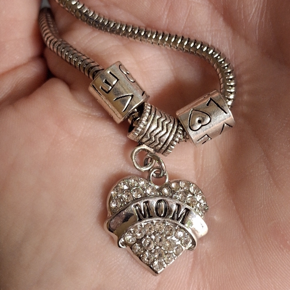 New Rhinestone MOM European Snake Chain Love Charms Bracelet.